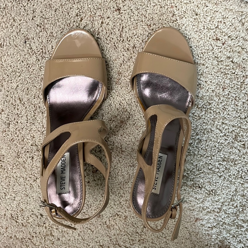 Steve Madden Dessi Heels